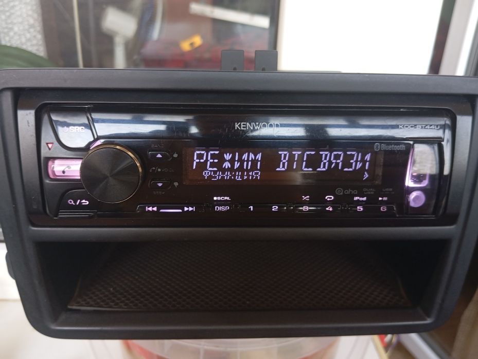 Kenwood KDC--BТ44U  громкая связь.bluetooth,RGB подсветка.