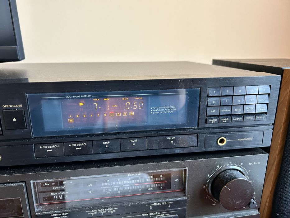 Odtwarzacz CD JVC