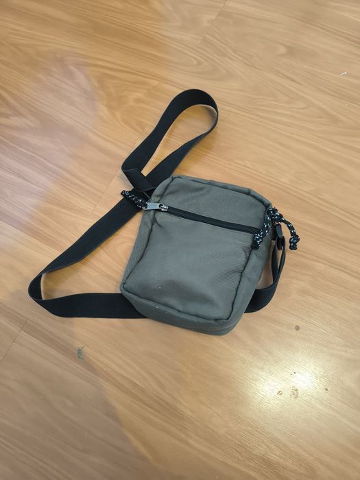 Bolsa de tiracolo
