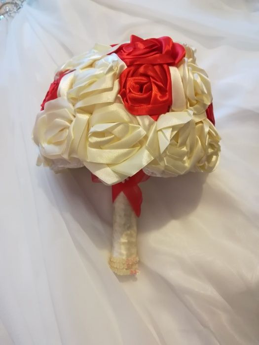 Весільний букет нареченої із атласних стрічок, ручна робота!