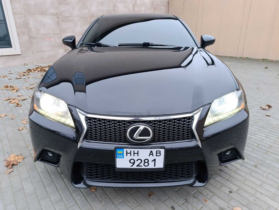 Lexus GS 350 2014 року 3.5 л. /бензин