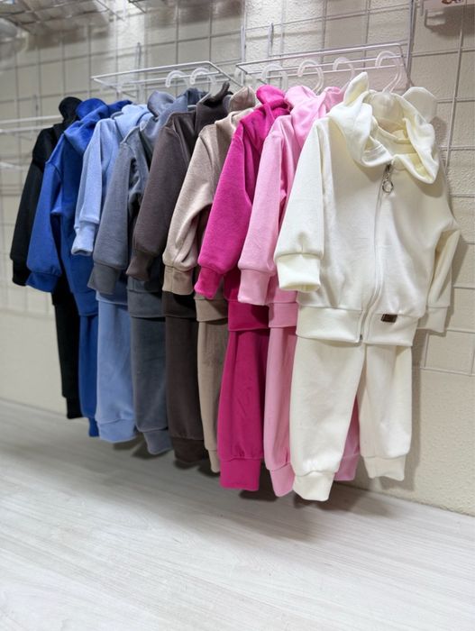 Велюрові костюми/ Дитячий одяг