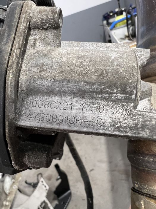 Дроссельная заслонка выхлопа Renault 147808010r