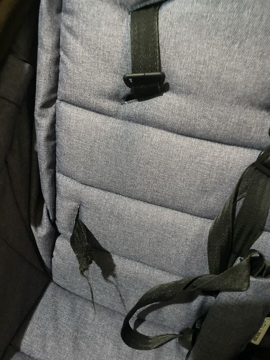 Прогулянкова коляска