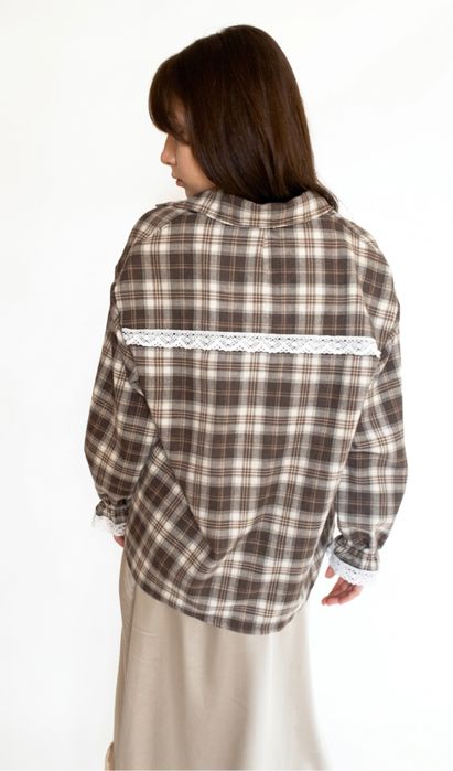 Сорочка у клітинку