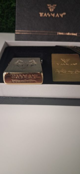 Zapalniczka benzynowa Tasman Wilk