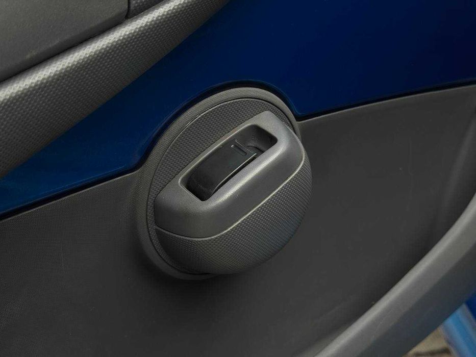 Peugeot 107 1.0 бензин АКПП гарний стан Обмін/Розстрочка