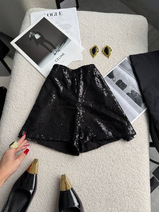 Шорти жіночі в паєткі святкові