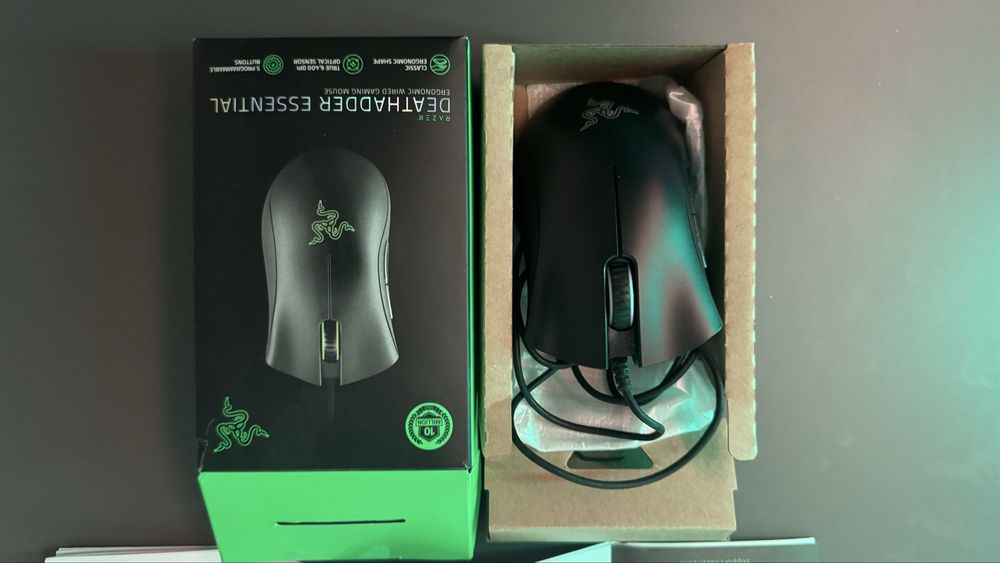 Razer deathadder essential