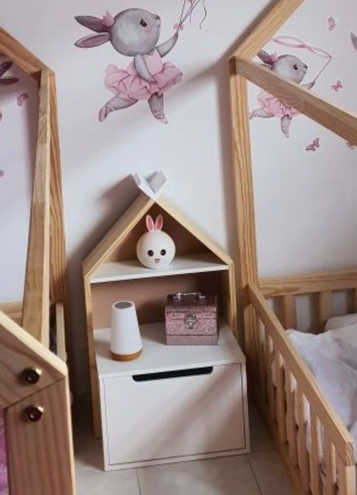 Vendo mesa de cabeceira montessori como nova