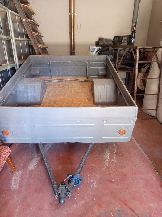 Продам прицеп Новий