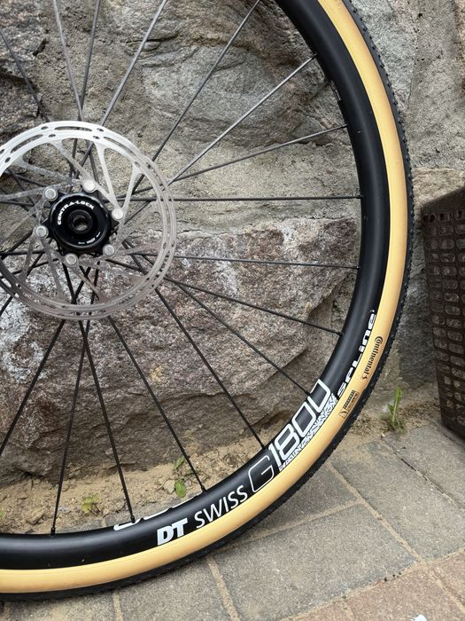 Kola DT SWISS G 1800 spline sztywna oś