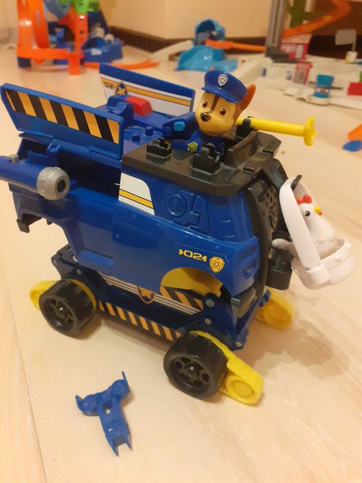 Auto psi patrol chase radiowóz transformujący