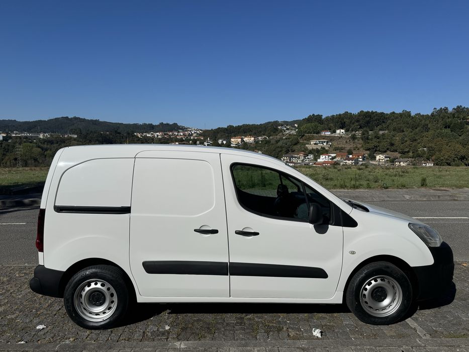Citroën Berlingo 1.6 HDi 90cv | 2016 | 138.000 km | Distribuição + Embraiagem Nova