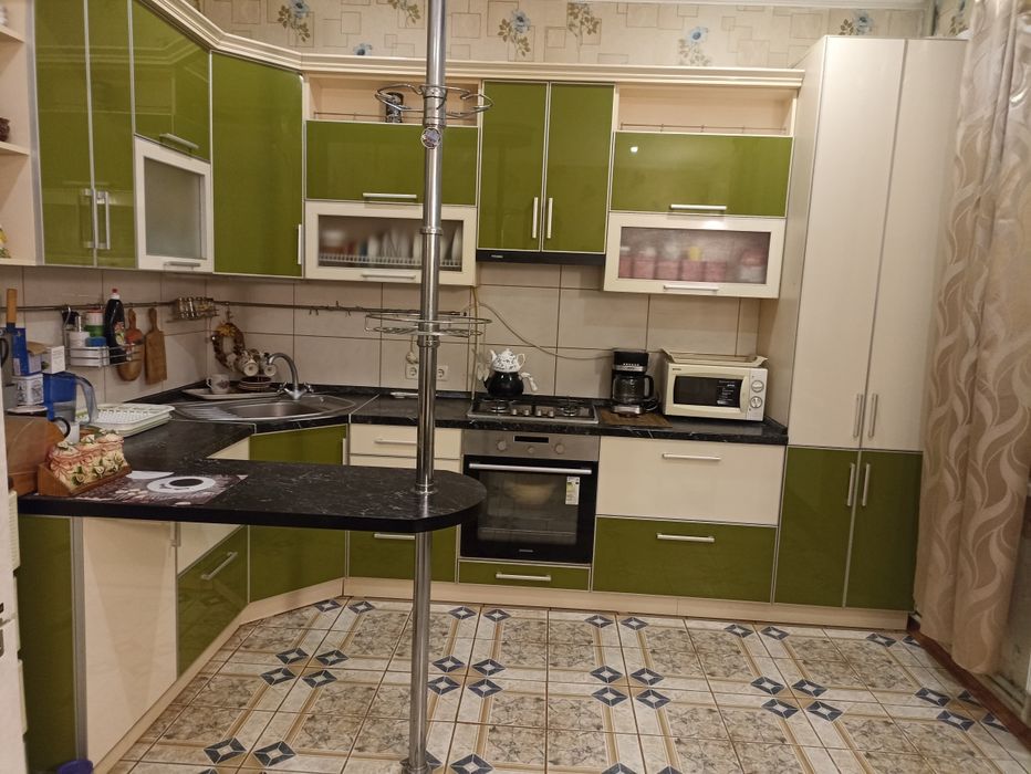 Продам 2-поверх.будинок нова Бобровиця