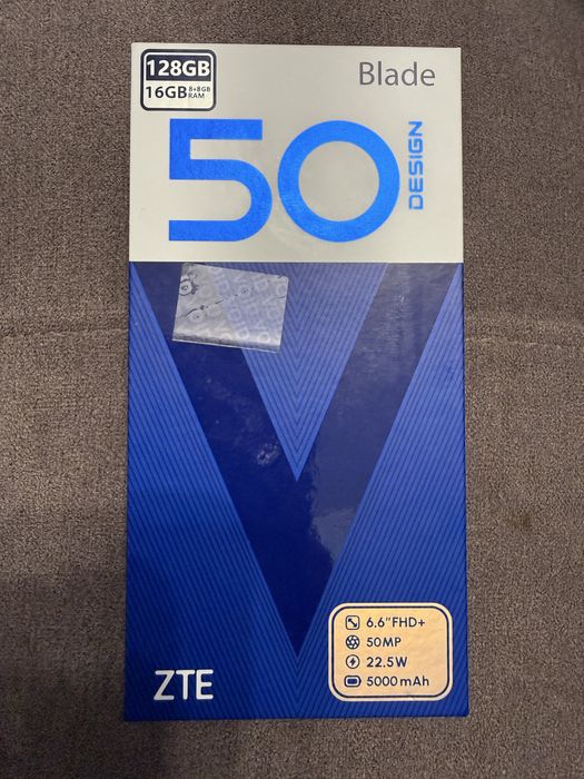 Мобильный телефон ZTE V50