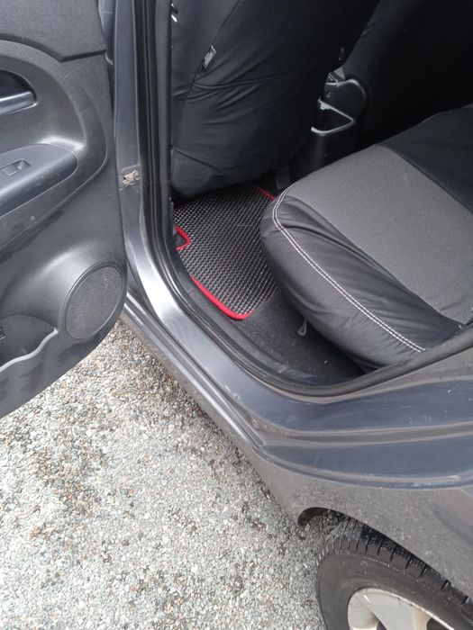 Кіа Venga 1.6 газ/ бензин 2010 р.в.