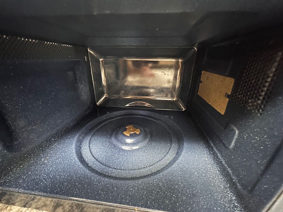 Мікрохвильова піч Samsung