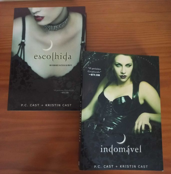 Série Casa da Noite, P.C.Cast & Kristin Cast (não completa)