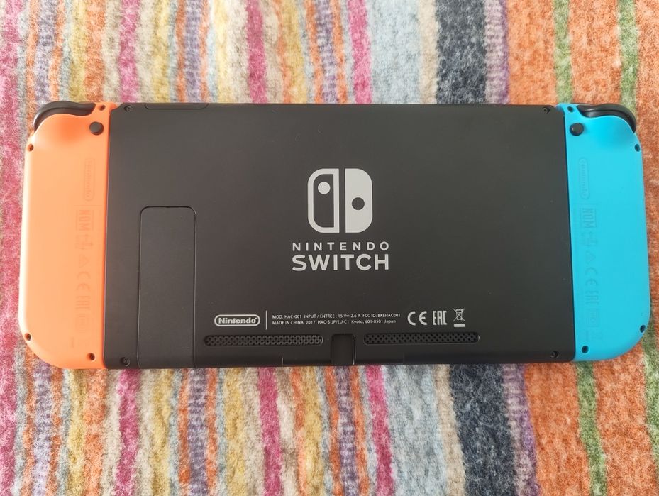Nintendo Switch XAJ400 (Desbloqueável/Unpatched)