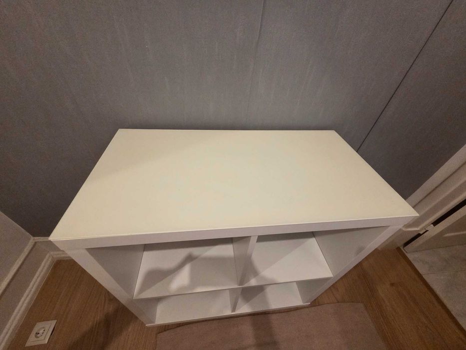 Estante Kallax - IKEA + tampo de vidro branco