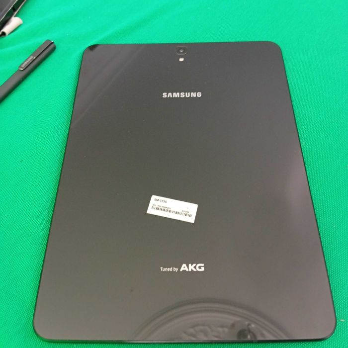 Samsung Galaxy Tab S3 (SM-T820) + S-Pen + Capa Teclado (Pack Completo)