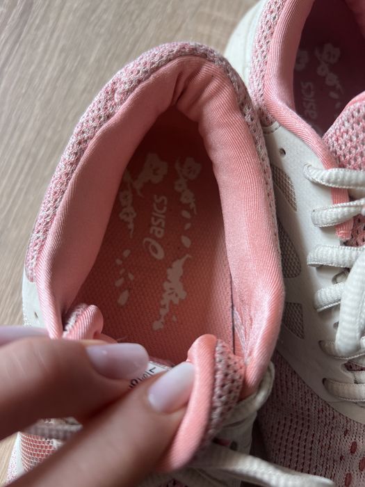 Buty do biegania asics