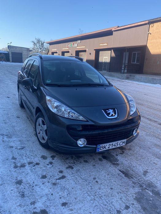 Peugeot 207 sw 1.4