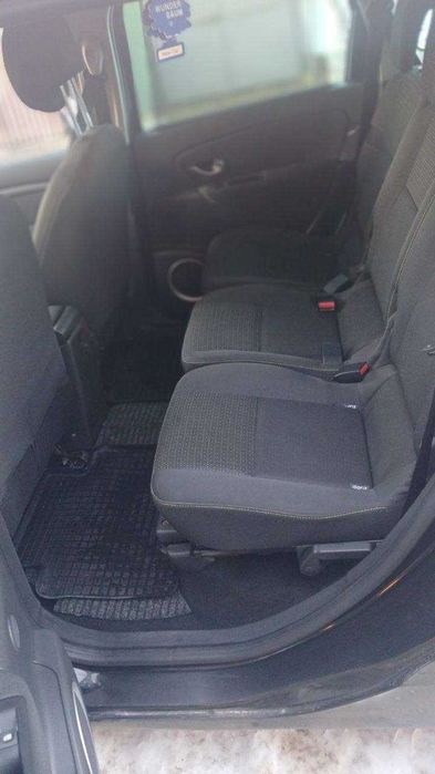 Renault Grand Scénic 2010 рік