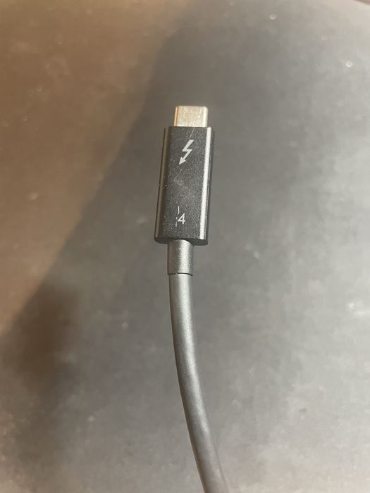 Kabel Thunderbolt 4 Belkin