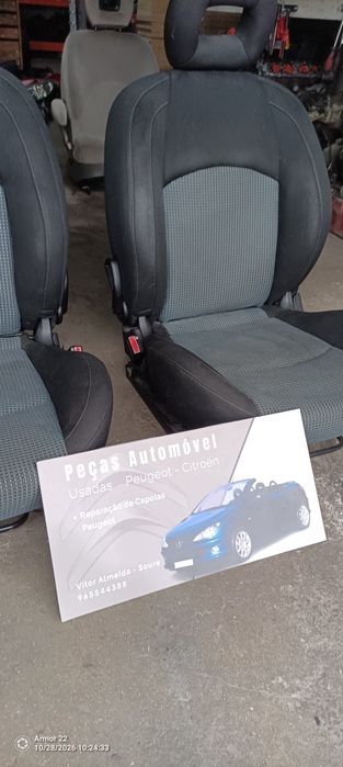Par de bancos Peugeot 206