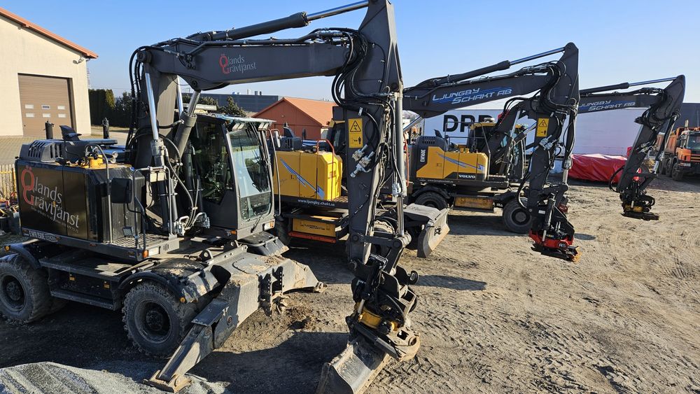 Wynajem koparki kołowej obrotowej volvo, CAT