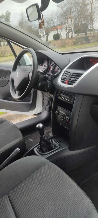 Peugeot 207  1.6HDi