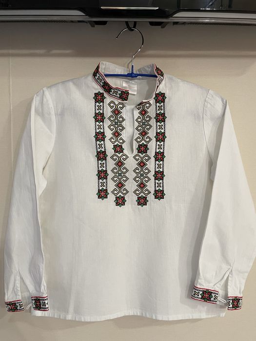 Вишиванка на 7-8 років