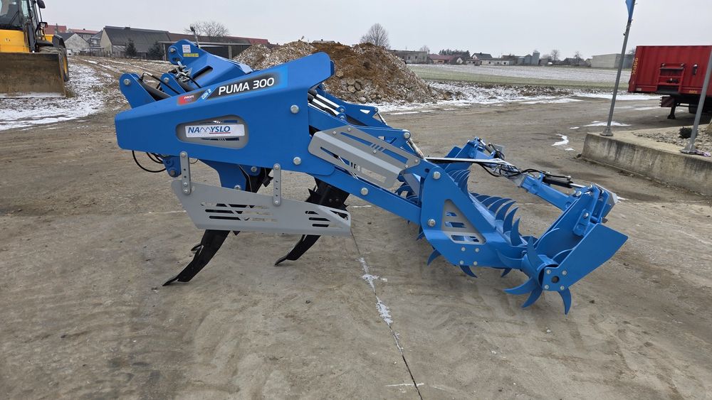 Pług dłutowy Namyslo Puma 300 hydro wał kolczasty