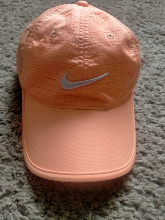 Кепка Nike     .