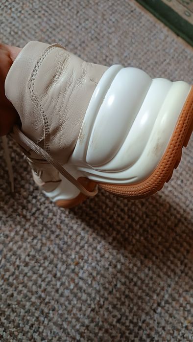 R. 38 Rage Agę Sneakersy beżowe j. Nowe