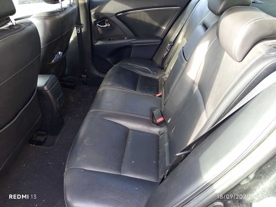 Para peças Toyota Avensis T27 2.0 D-4D ano 2009
