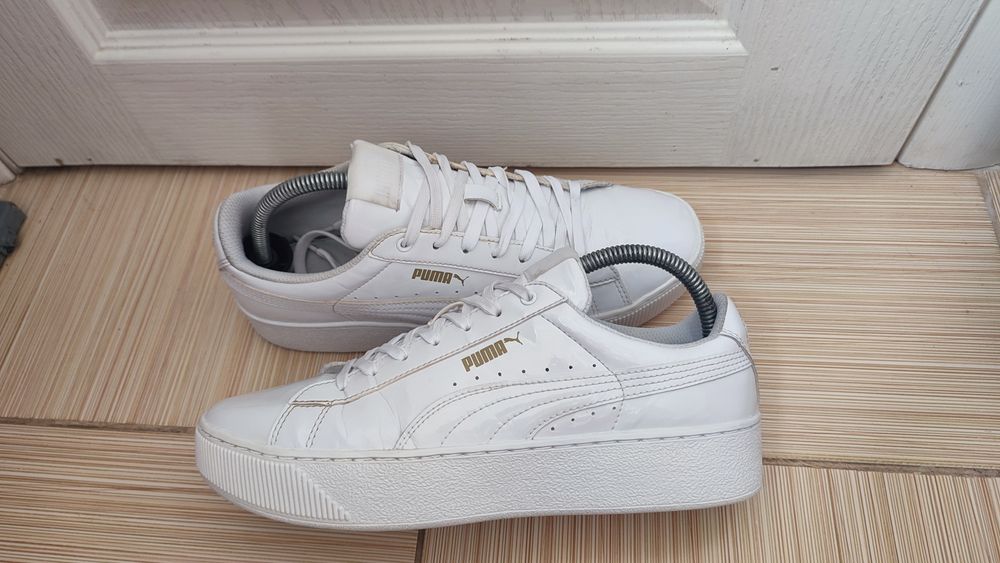 Кросівки Puma Vikky Platform Patent, 40,5 р., 26 см