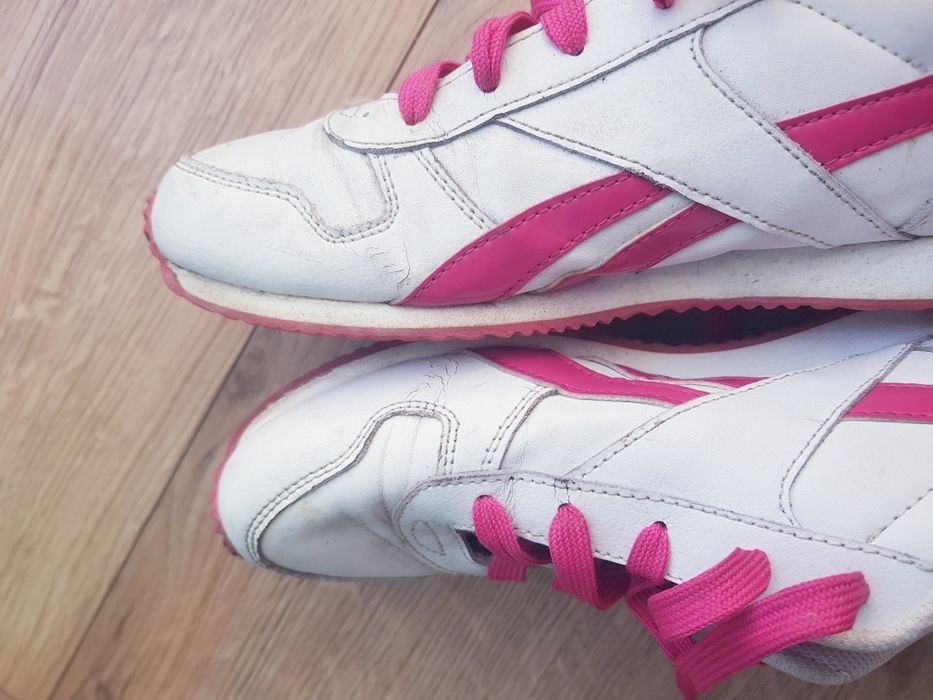 Skorzane Buty sportowe damskie marki Reebok rozmiar 39