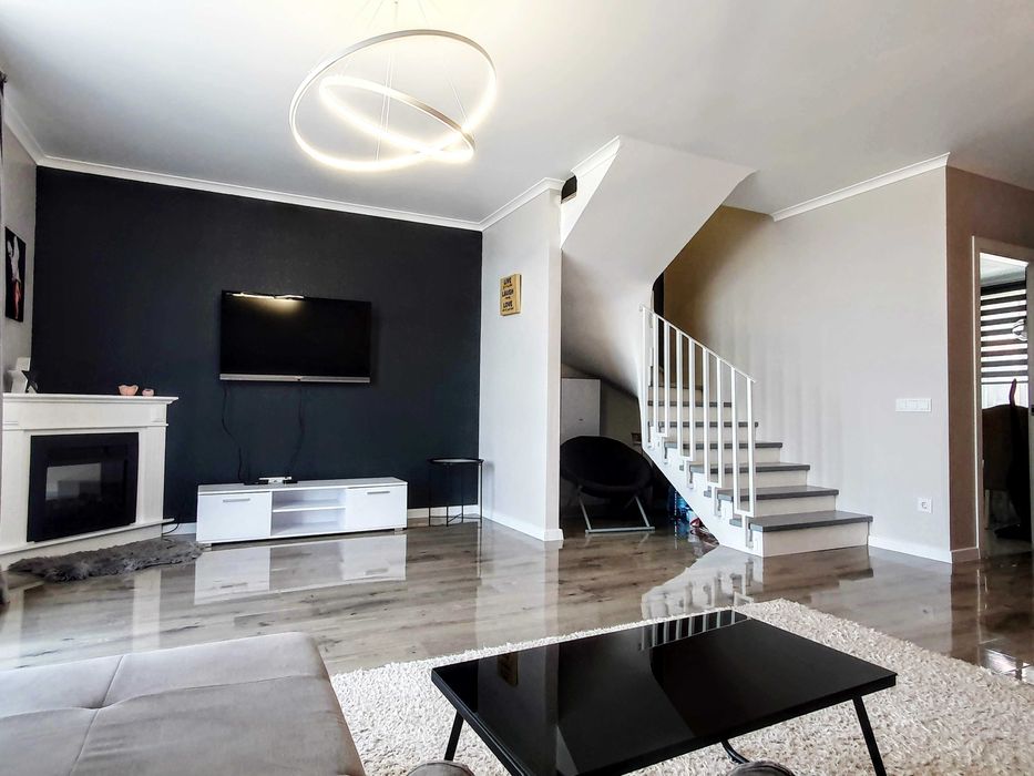 Здам 4-Х кімнатний ТАУНХАУС на МАЛЬОВАНЦІ з терасою та паркомісцями