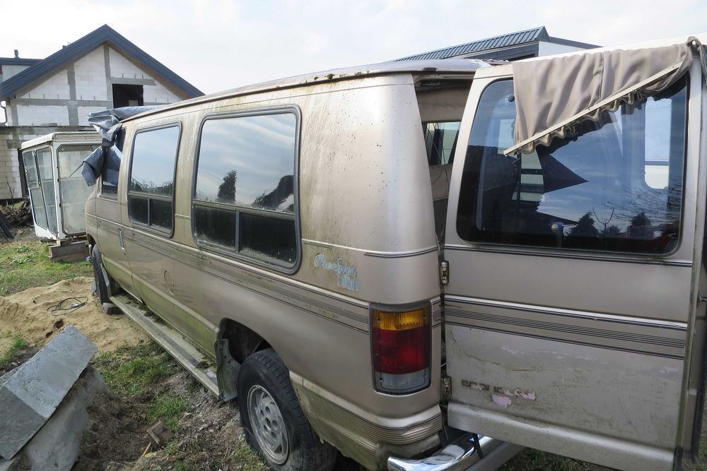 Ford Econoline 5,0 V8 części ,tapicerka , ,szyby,skrzynia biegów silnik
