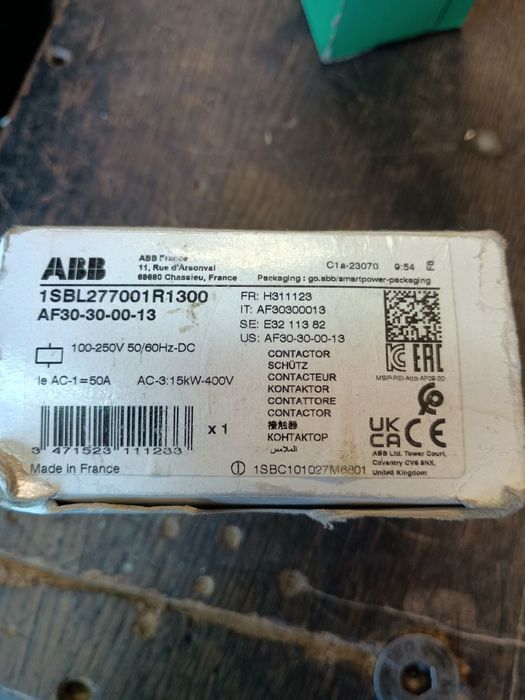 Stycznik Schneider LC1D18BD nowy