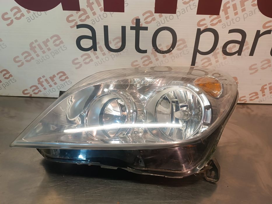 Ótica / Farol Esquerdo OPEL ASTRA H - 4421140L