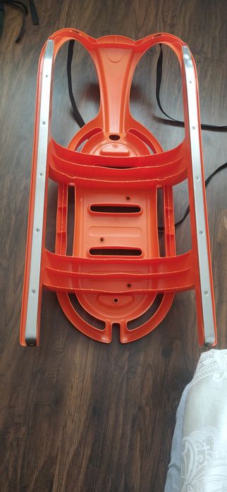 Санки с рулевым управлением