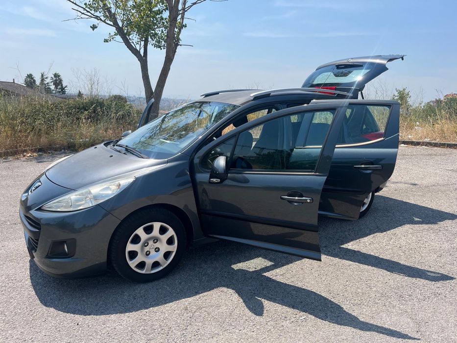 Vende se Peugeot 207