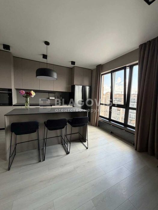 Продаж дворівневої квартири ЖК Кришталеві Джерела, Метрологічна, 25, Теремки, Феофанія