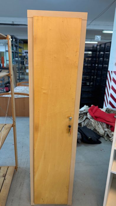 Armário com porta