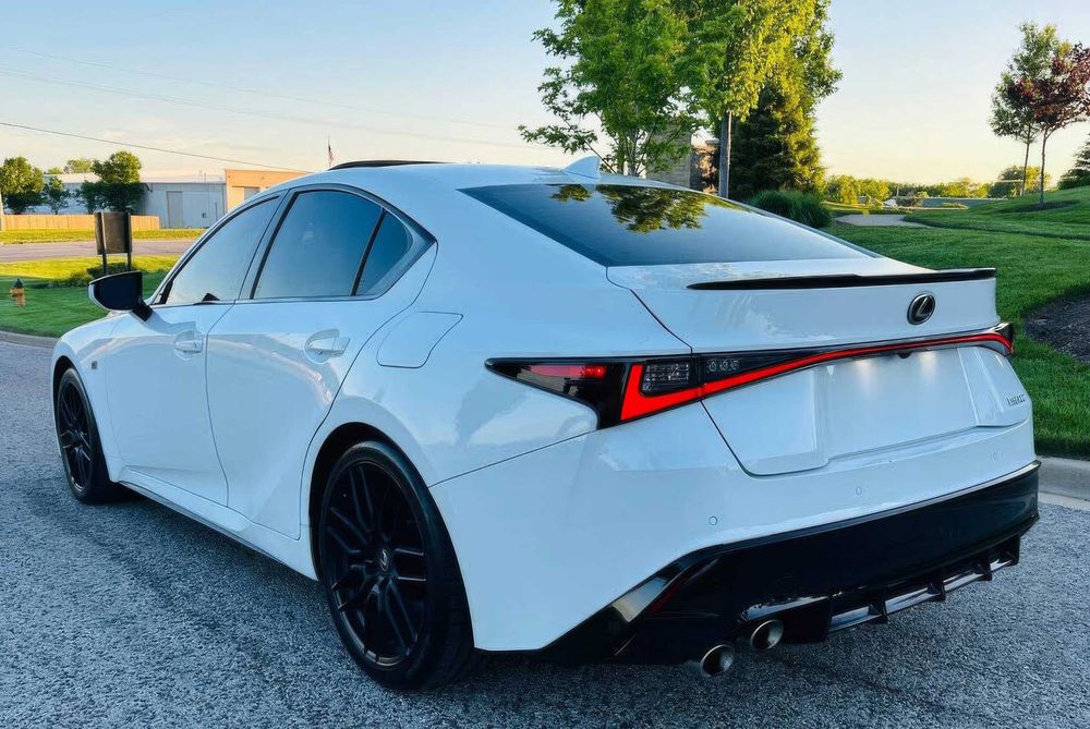 Lexus IS500 F Sport Performance Premium      2023