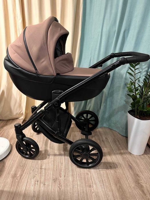 Коляска 2 в 1 Anex m type 2022 року Гарний стан